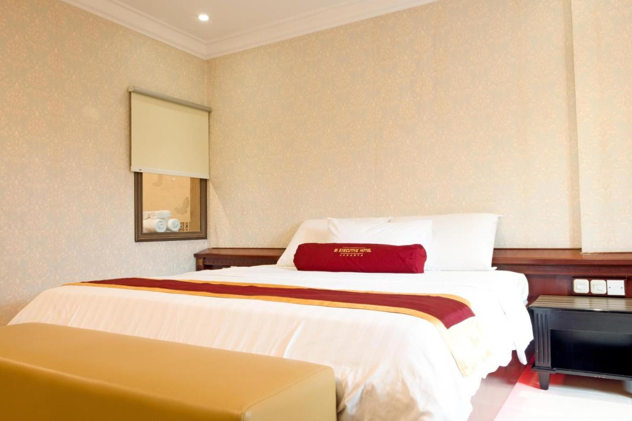 บีไอ เอ็กเซคคิวทีฟ โฮเต็ล Hotel จาการ์ตา ภายนอก รูปภาพ